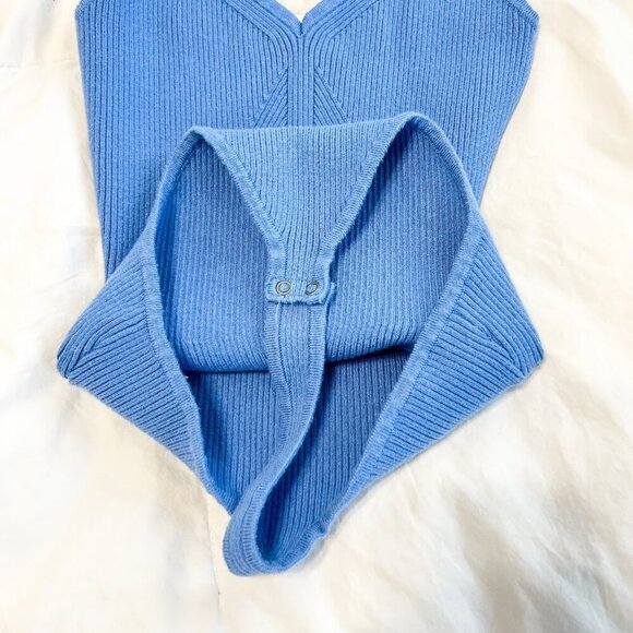 Abercrombie & Fitch Blue Ribbed Knit Bodysuit Women’s Size Small Snap Closure - Picture 4 of 5